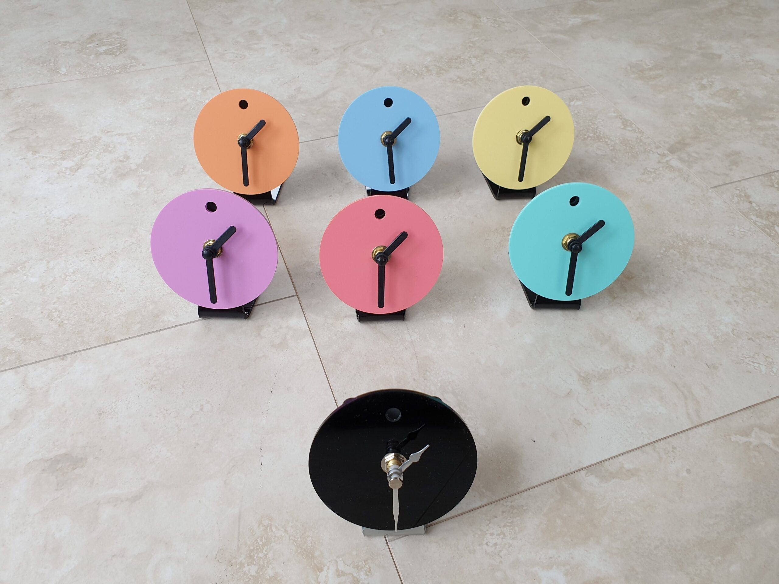Handcrafted Minimalist Desk Clock: Pastel or Goth Decor - Image 3
