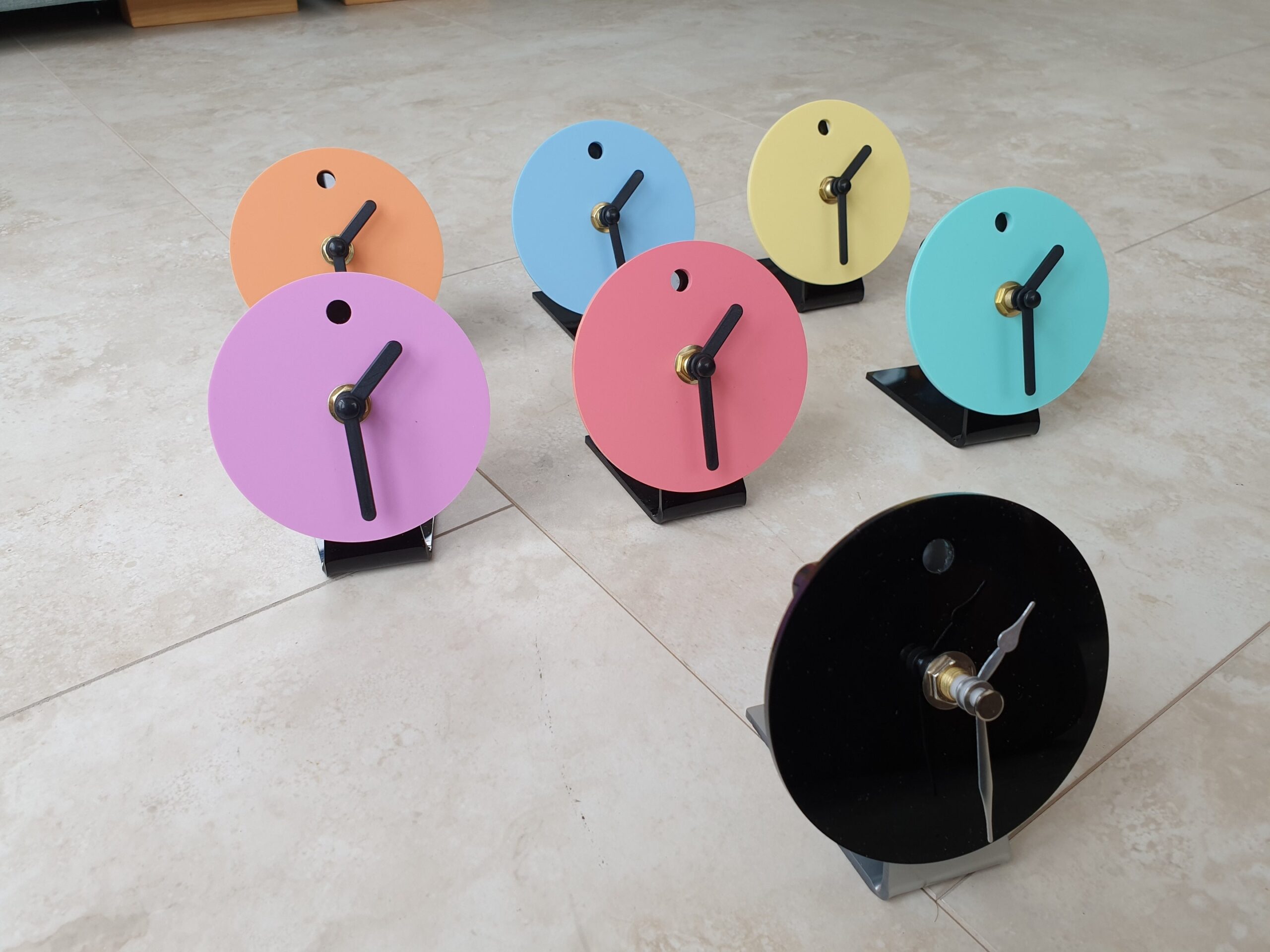 Handcrafted Minimalist Desk Clock: Pastel or Goth Decor - Image 6
