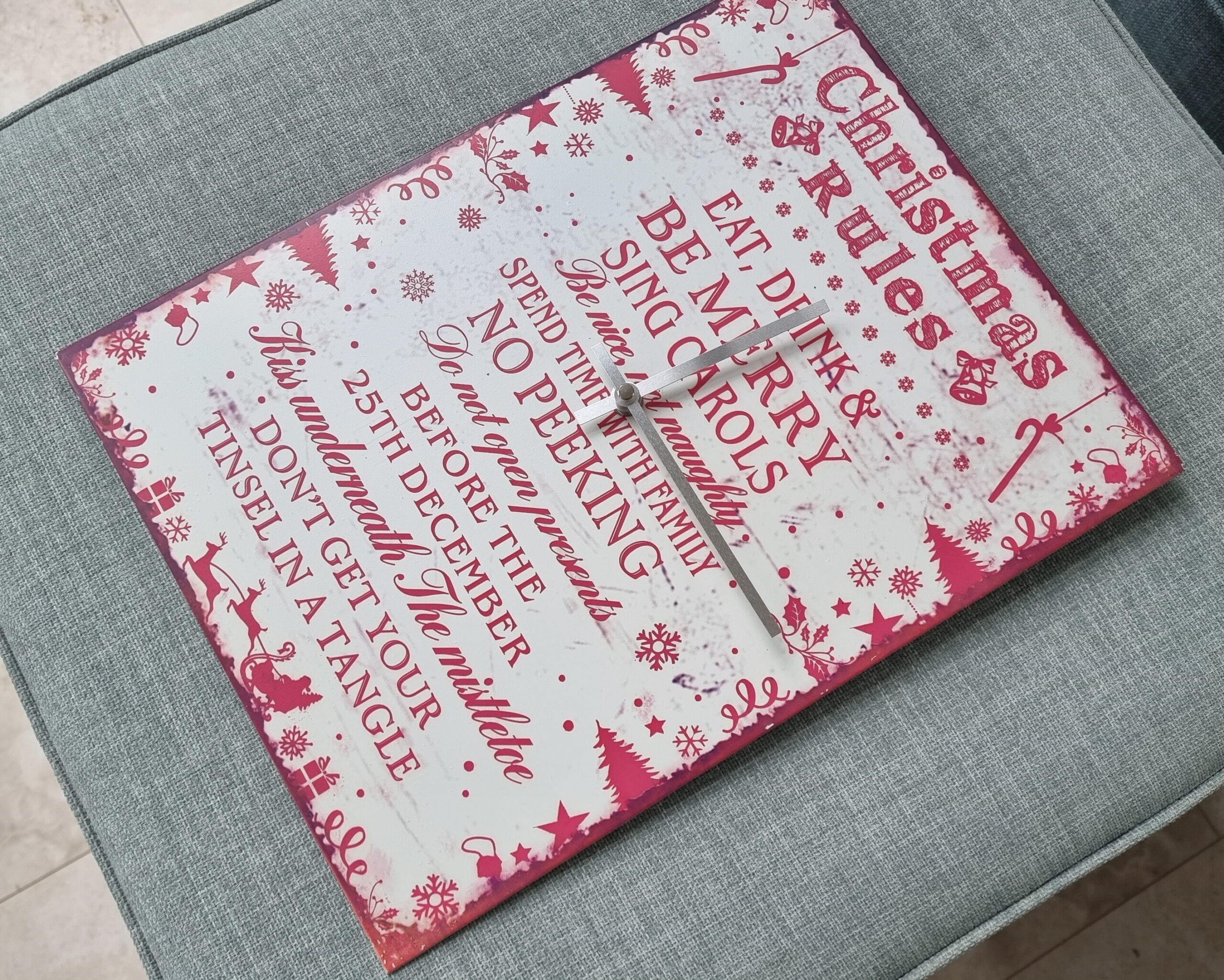 Christmas Rules Tin Sign Clock: Festive Holiday Wall Decor - Image 2