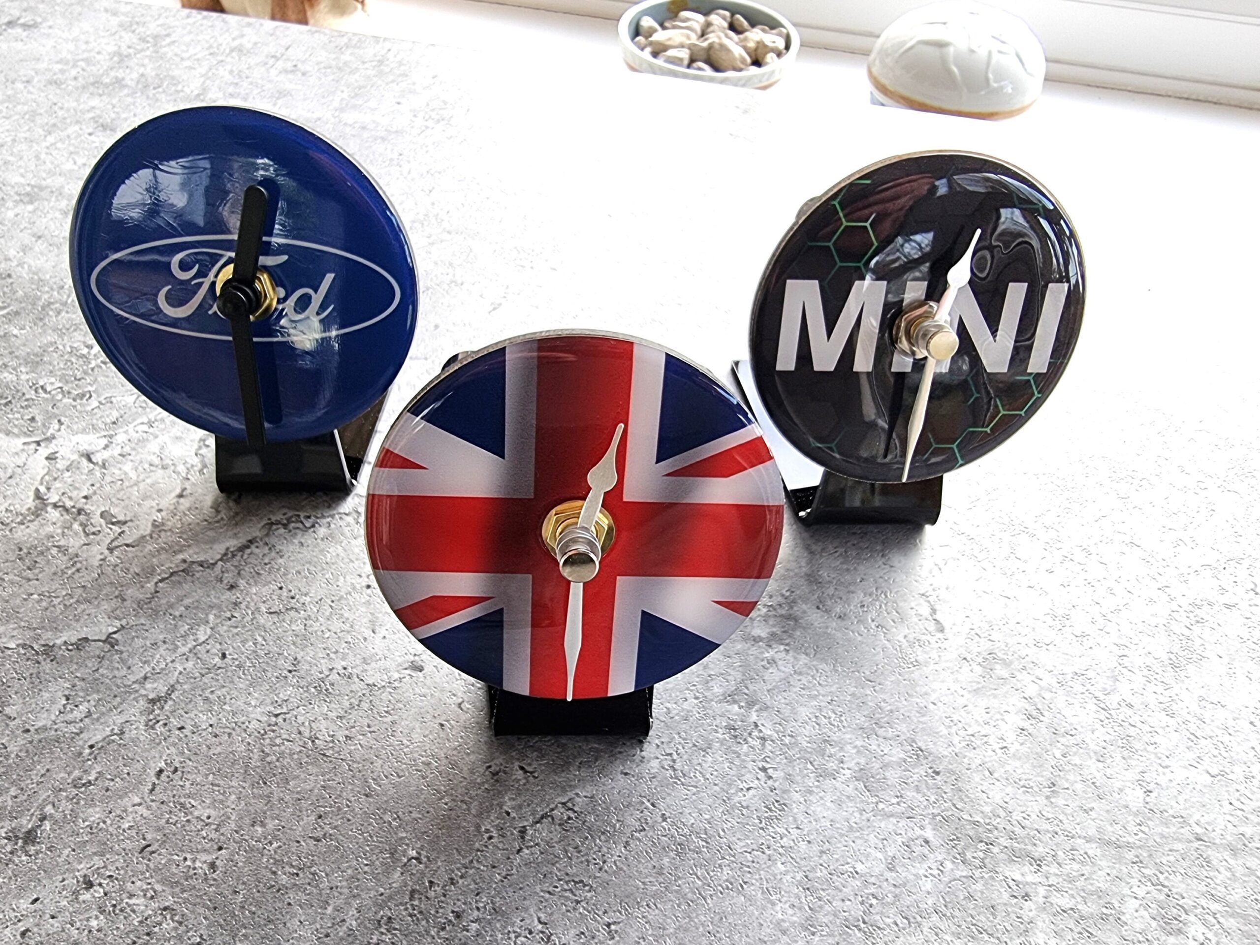 Mini Ford Union Jack Flag Table Desk Top Car Badge Clock & Stand Quartz Fathers Day Gift Owners Club - Image 6