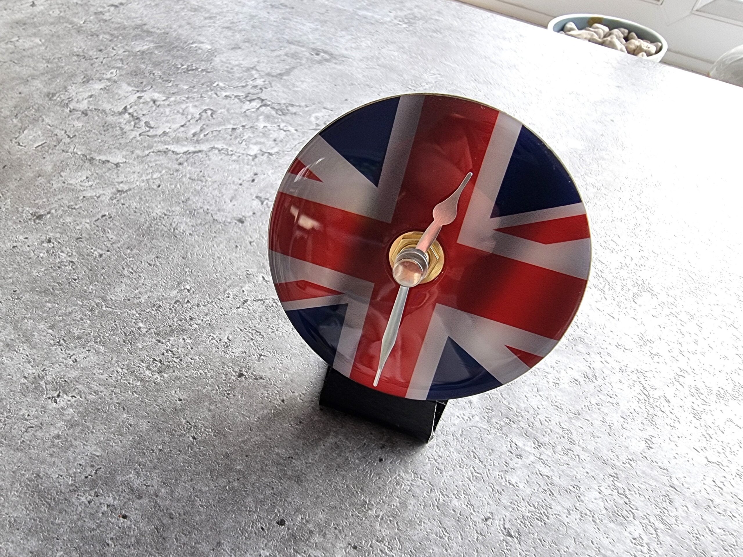 Mini Ford Union Jack Flag Table Desk Top Car Badge Clock & Stand Quartz Fathers Day Gift Owners Club - Image 4