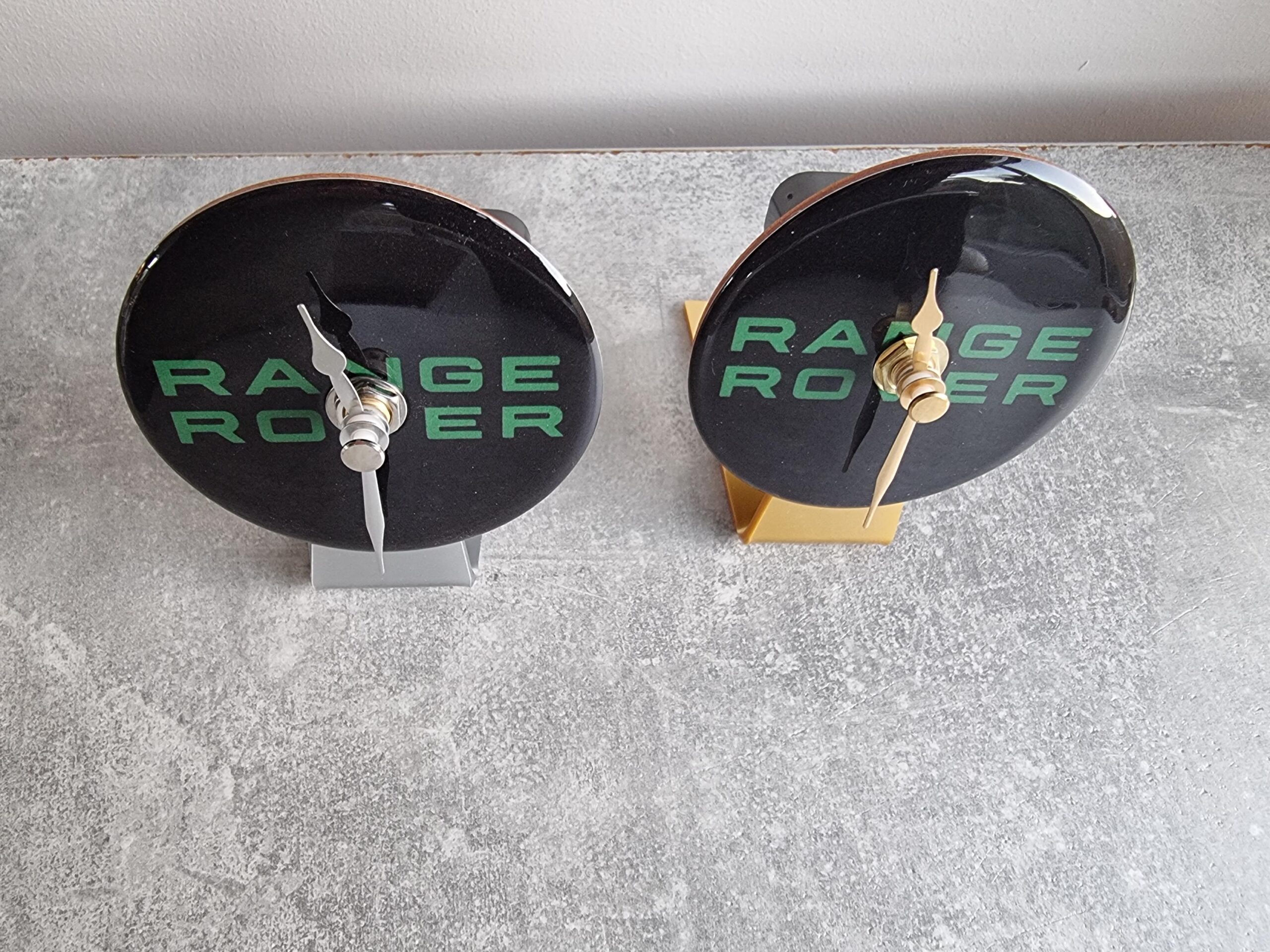 Range Land Rover Table Desk Top Clock 82mm Car Wheel Badge Emblem Owners Club - Image 2