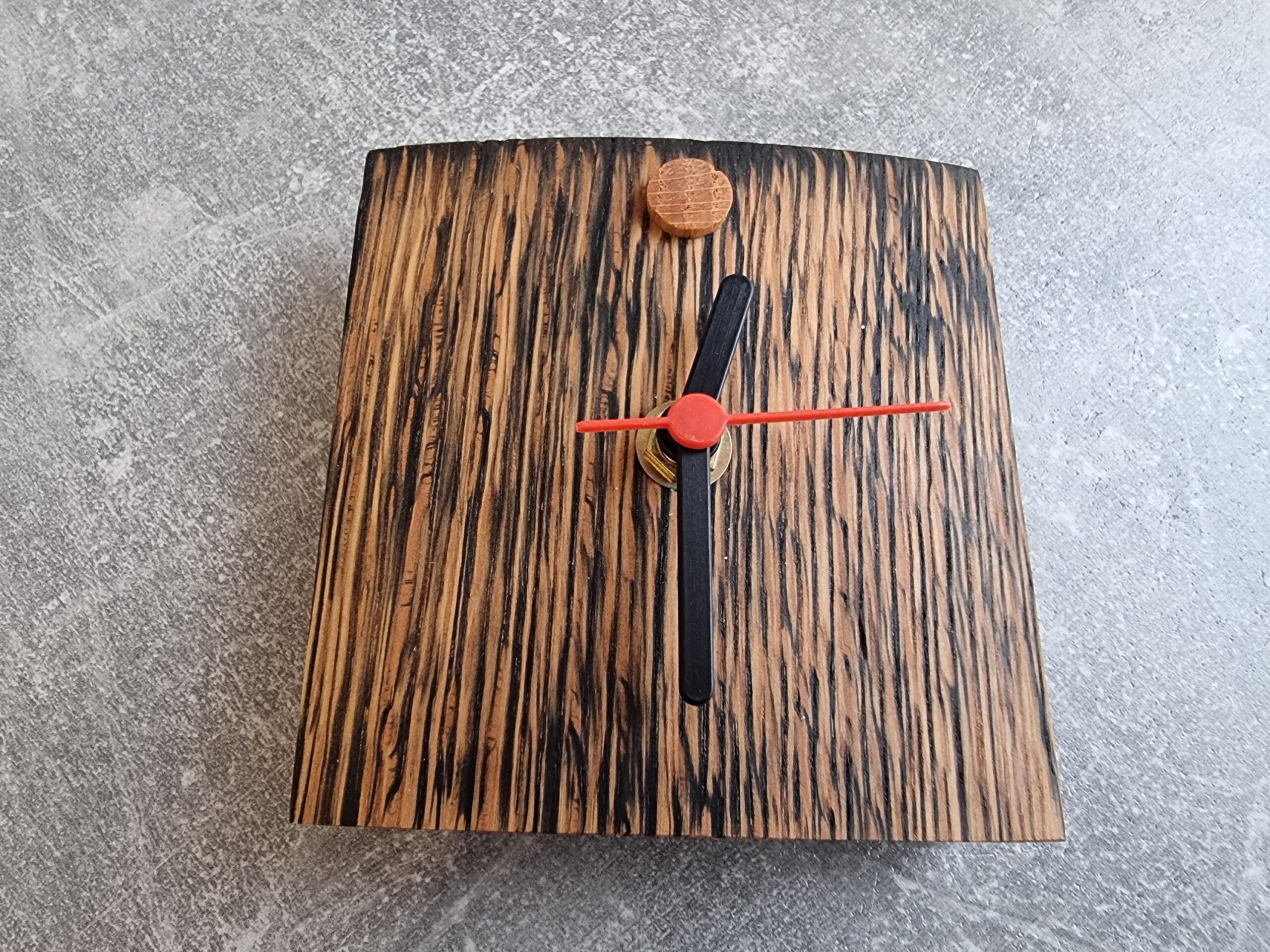 Loch Lomond Oak Whisky Barrel Set: Clock, Coaster, Bottle Opener - Image 3