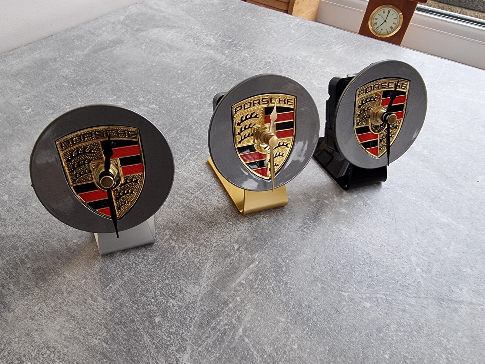 Porsche Car Badge Table Desk Top Clock 76mm Emblem Stuttgart Finest Christmas Gift Owners Club - Image 3